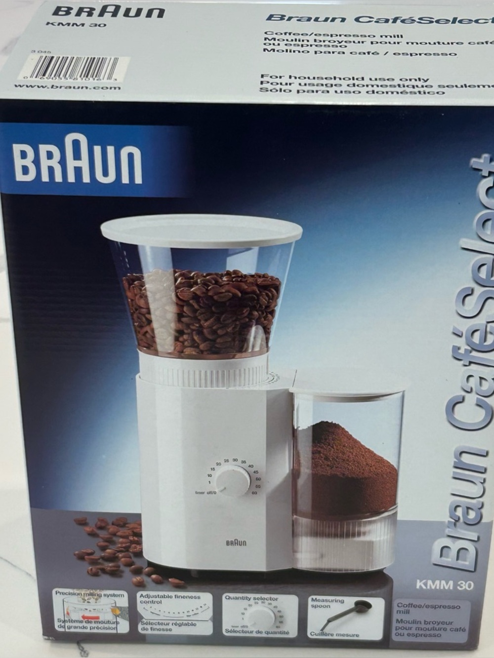Braun Burr Coffee Grinder Espresso Mill  White Model KMM30 NEW IN BOX!!